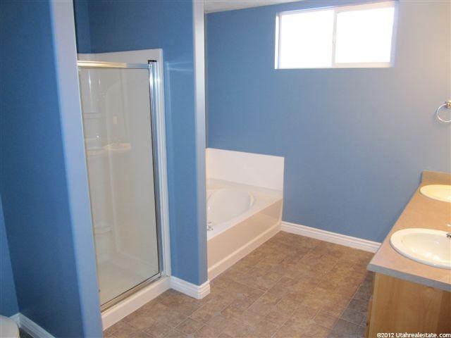 2073 N 721 W, West Bountiful, UT 84087 — photo 3