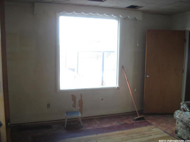 88 N Main St, Willard, UT 84340 — photo 9