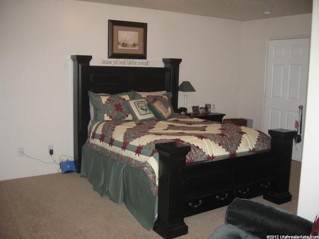 662 Plum Creek Ln, Ogden, UT 84404 — photo 3