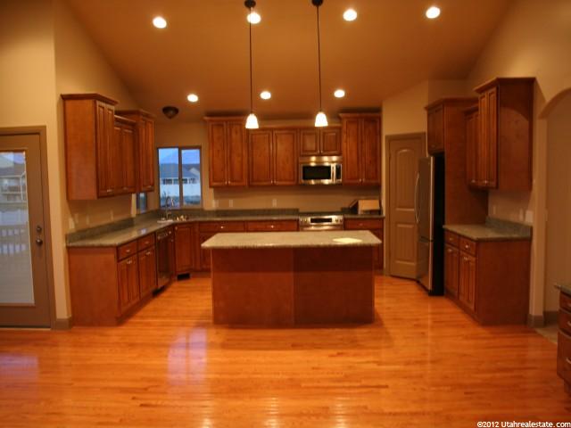 5074 W 4175 S, West Haven, UT 84401 — photo 2
