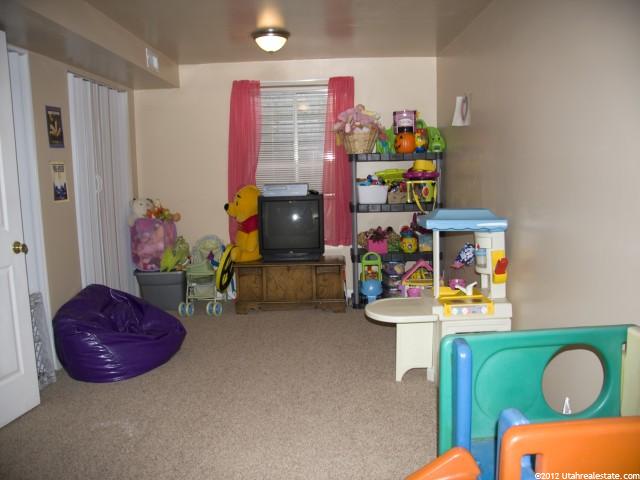219 N 400 W, Clearfield, UT 84015 — photo 10