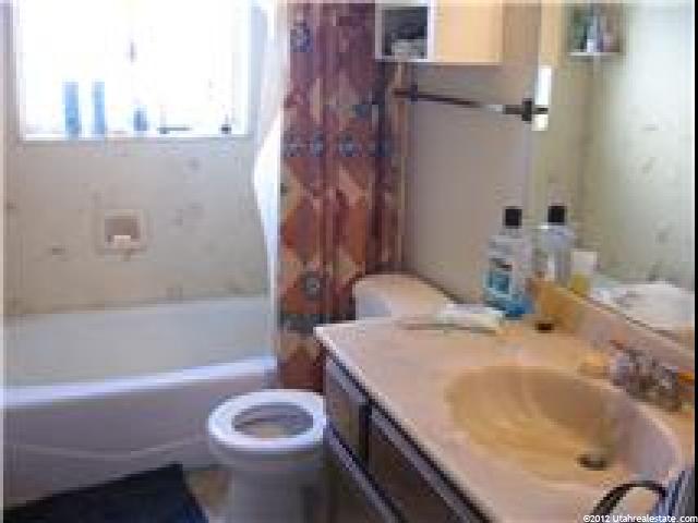 4805 S 3900 W, Roy, UT 84067 — photo 2