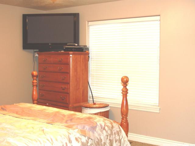 1245 Spruce Dr, Roosevelt, UT 84066 — photo 5