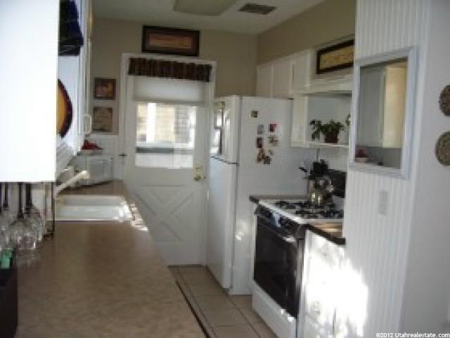 6904 S 595 E, Midvale, UT 84047 — photo 4