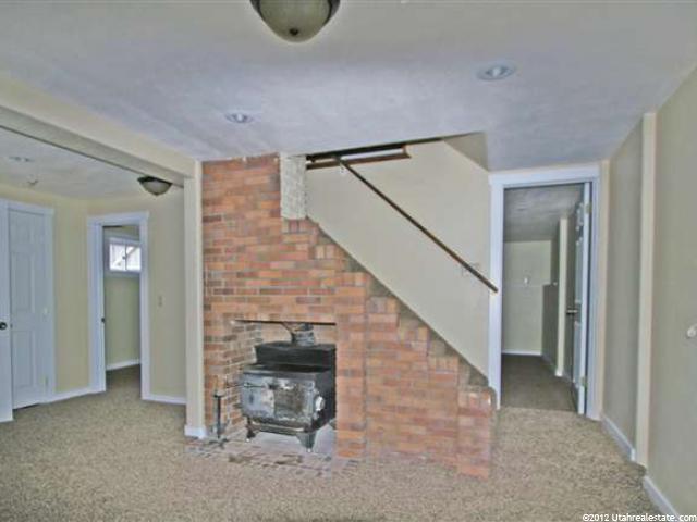 324 E 700 S, River Heights, UT 84321 — photo 9