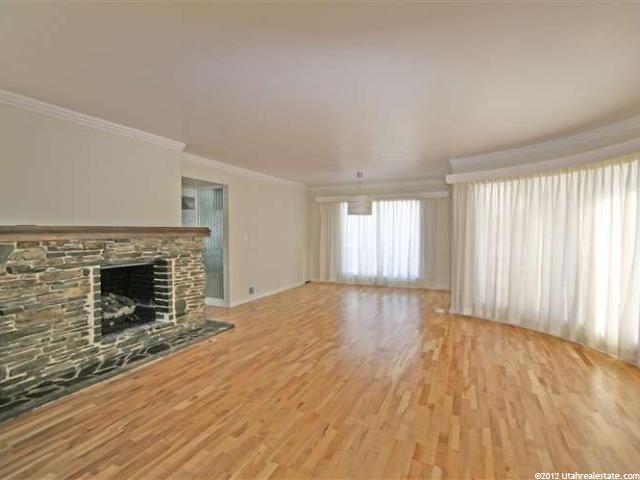 185 W Center St, Logan, UT 84321 — photo 2