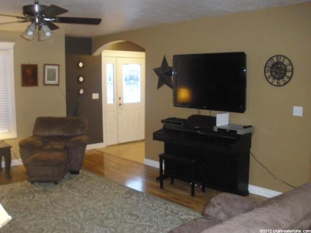 1012 S Southgate Ct W, Logan, UT 84321 — photo 3