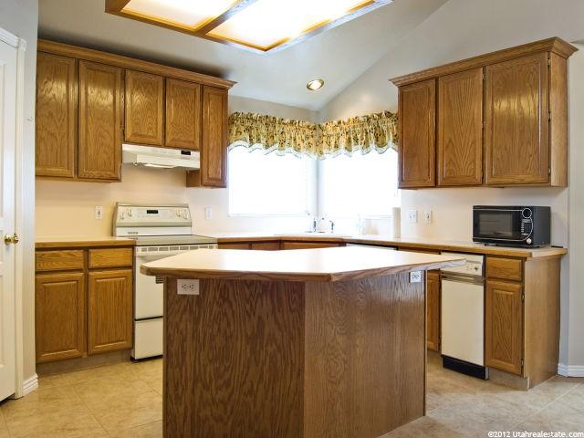 3292 N 2175 E, Layton, UT 84040 — photo 5