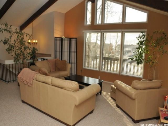 2470 E Granite Pl, Sandy, UT 84092 — photo 2