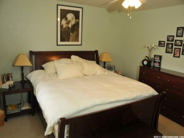 2470 E Granite Pl, Sandy, UT 84092 — photo 6