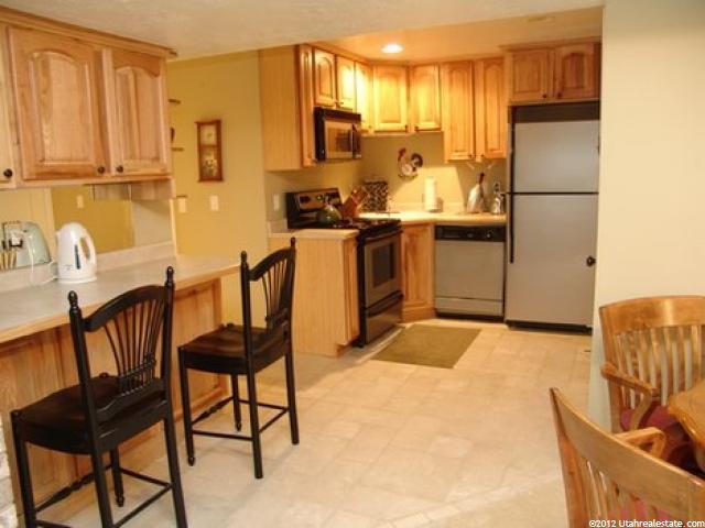 6835 S 725 E, Midvale, UT 84047 — photo 8