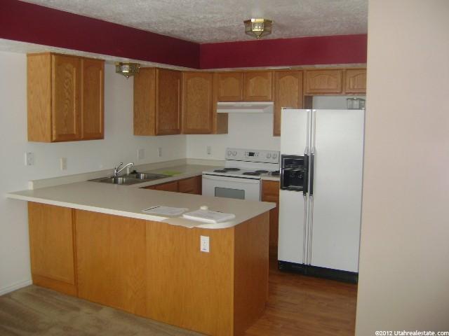 951 N 1125 W, Layton, UT 84041 — photo 2