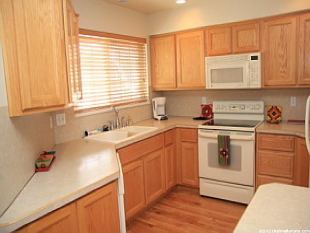 5271 S Daybreak Dr E, Ogden, UT 84403 — photo 7