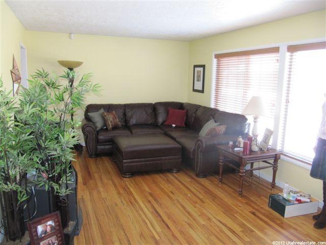 4512 S 300 E, Washington Terrace, UT 84405 — photo 4