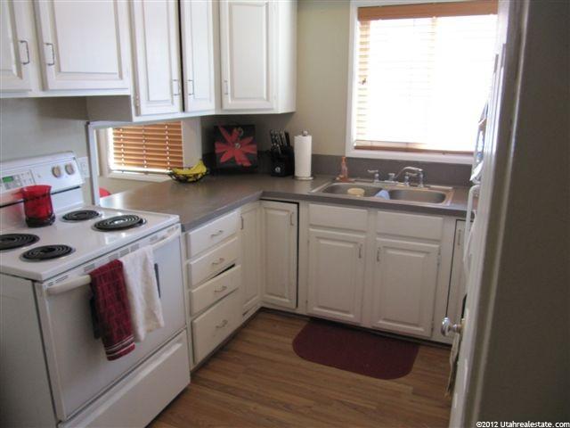 4512 S 300 E, Washington Terrace, UT 84405 — photo 5