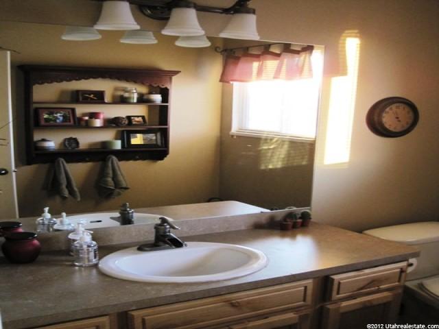 80 E 2100 S, Clearfield, UT 84015 — photo 4
