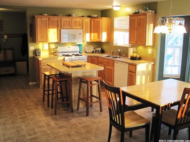 80 E 2100 S, Clearfield, UT 84015 — photo 5