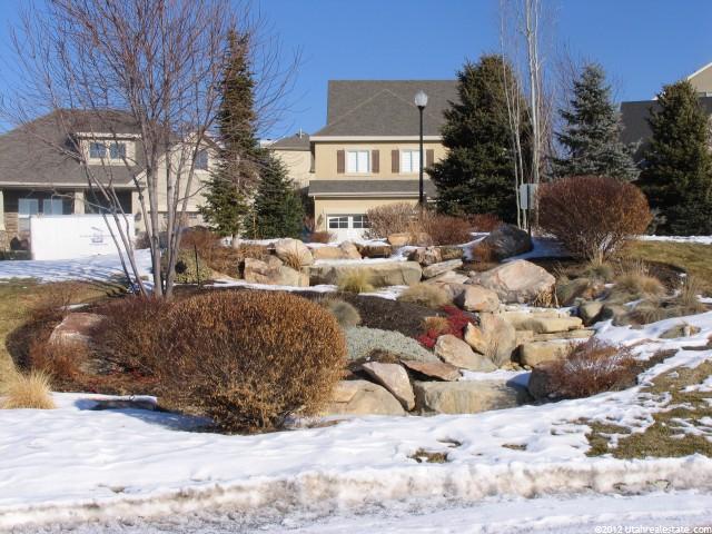 1934 E Bluffside Cir, Sandy, UT 84092 — photo 2