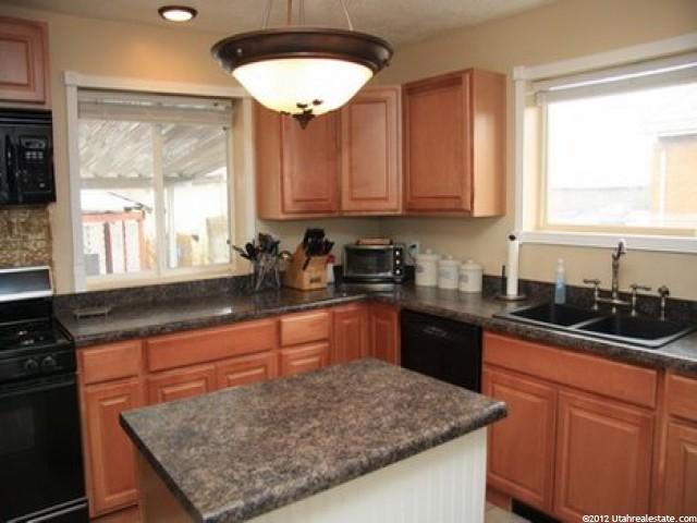 95 Nicoletti Dr, Midvale, UT 84047 — photo 3
