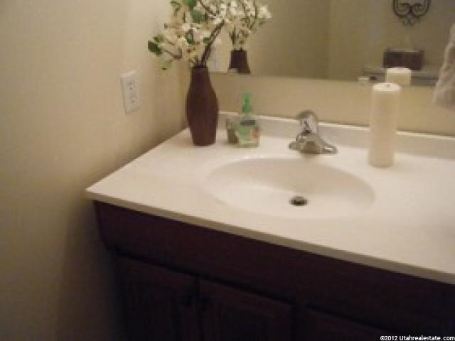 1566 E Jace Ln, South Weber, UT 84405 — photo 5