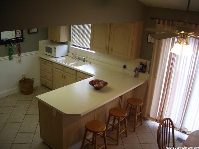 323 W 1350 N, Centerville, UT 84014 — photo 8