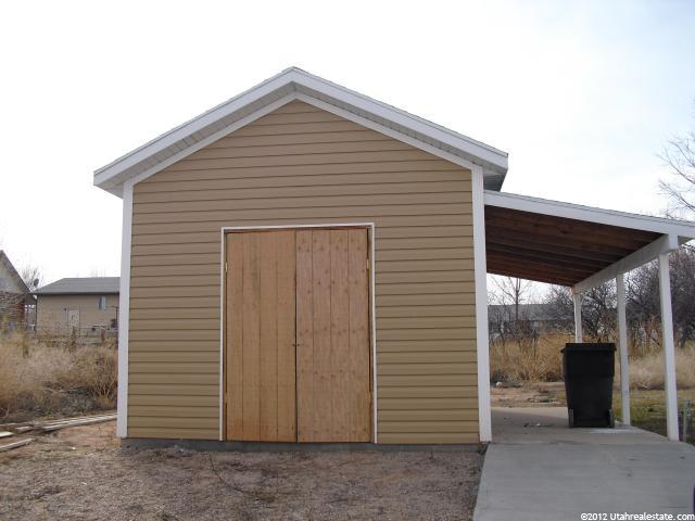 921 N 2000 W, Maeser, UT 84078 — photo 9