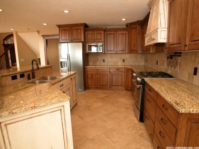 1996 E 3075 N, North Logan, UT 84341 — photo 4