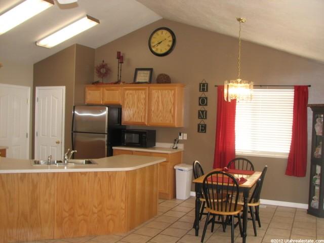 339 Homestead Rd, Providence, UT 84332 — photo 2