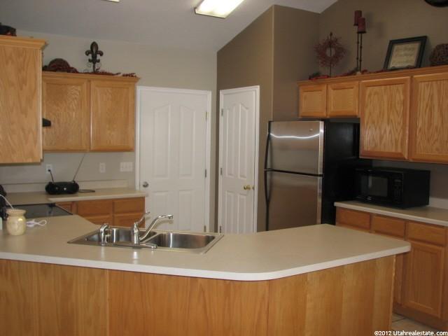 339 Homestead Rd, Providence, UT 84332 — photo 3