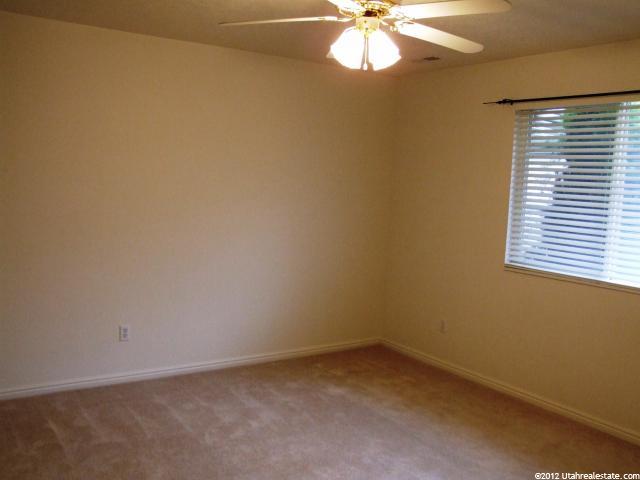 799 W 4075 S, Riverdale, UT 84405 — photo 8