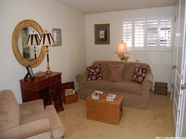 810 E Enchanted Dr, Midvale, UT 84047 — photo 8