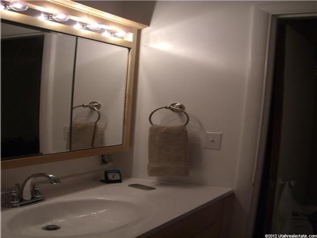 5320 S 2100 W, Roy, UT 84067 — photo 4