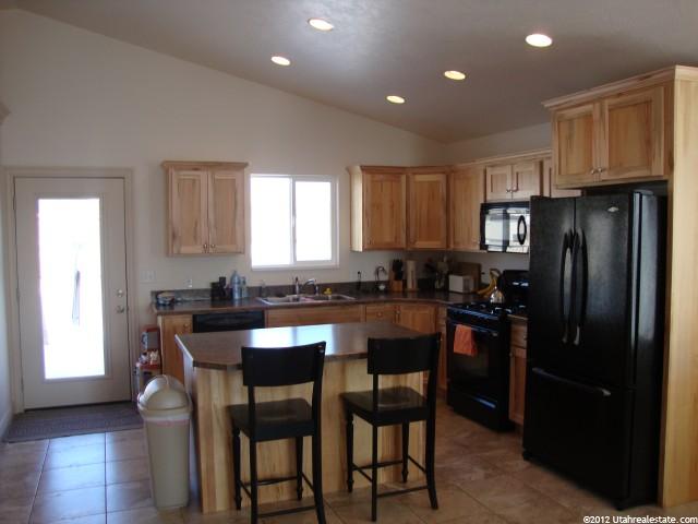 802 W 600 S, Tremonton, UT 84337 — photo 2