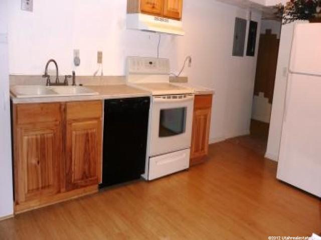 8514 S Fayeway Dr E, Sandy, UT 84094 — photo 3