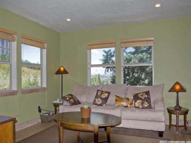 150 N Aspen Ter E, Summit Park, UT 84098 — photo 4