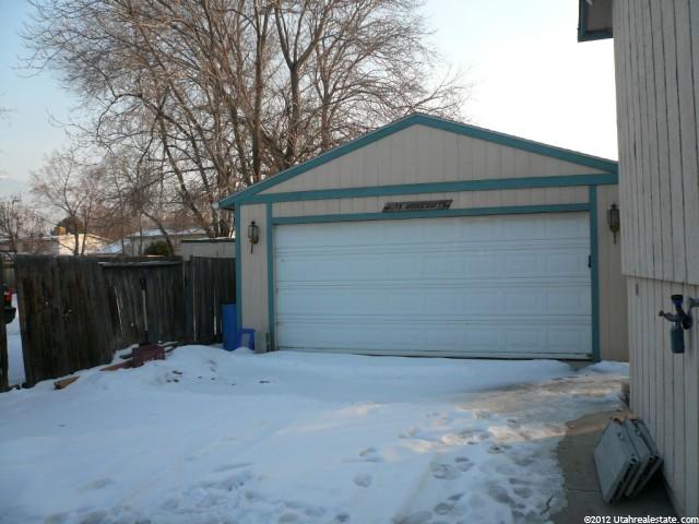 608 E Pico St S, Sandy, UT 84070 — photo 2