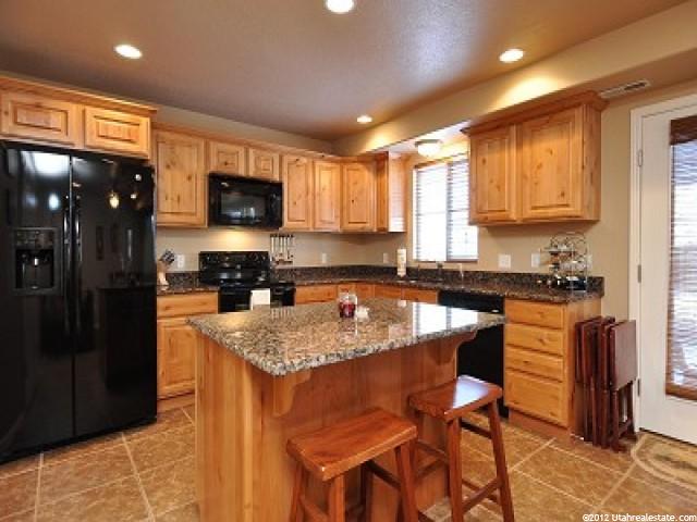 1768 W 5050 S, Roy, UT 84067 — photo 2