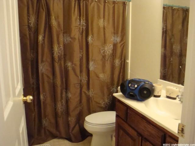 5569 S 3400 W, Roy, UT 84067 — photo 12