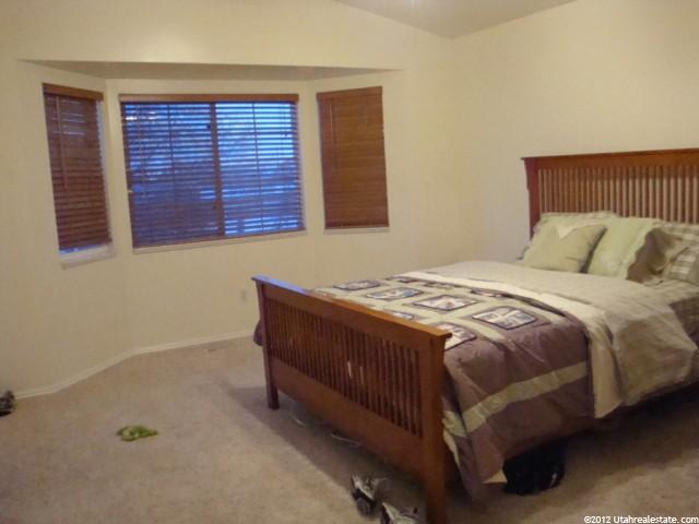 5569 S 3400 W, Roy, UT 84067 — photo 8