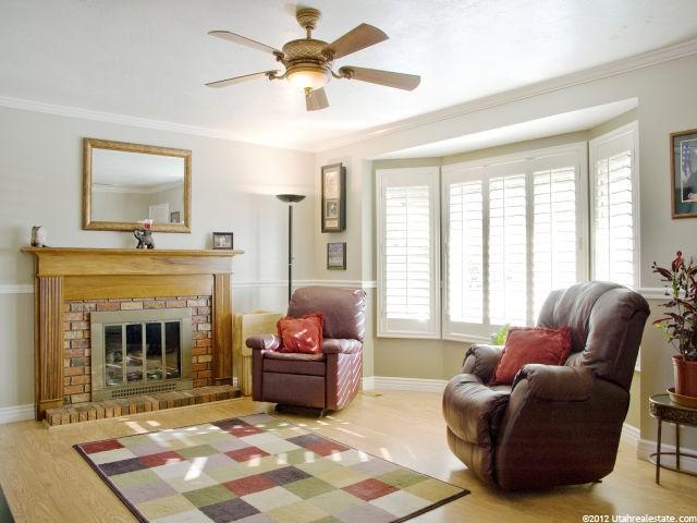864 W 2000 S, Woods Cross, UT 84087 — photo 2