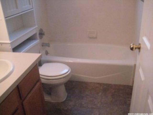 607 E 1600 S, Springville, UT 84663 — photo 5