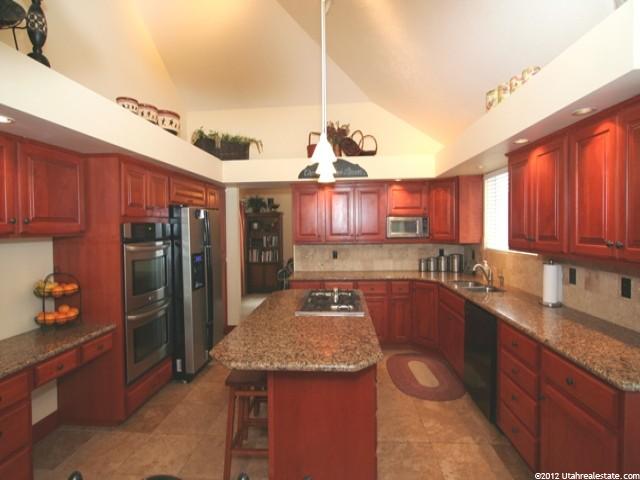 11717 S Oak Leaf Pl E, Sandy, UT 84092 — photo 2