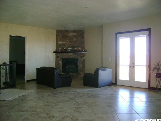 1102 S 250 E, Nephi, UT 84648 — photo 3