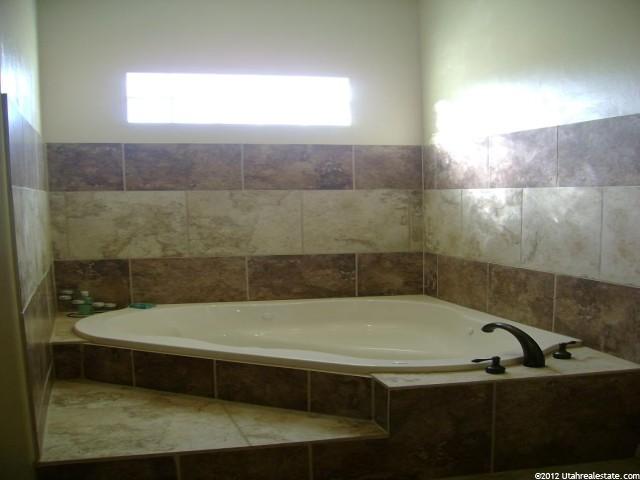 1102 S 250 E, Nephi, UT 84648 — photo 7
