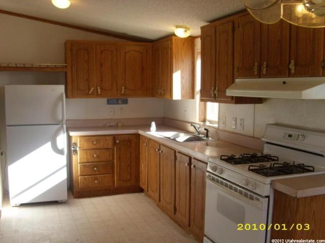 87 W 100 N, Hurricane, UT 84737 — photo 4