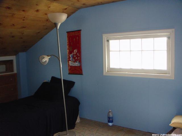 17 E 200 N, Loa, UT 84747 — photo 7
