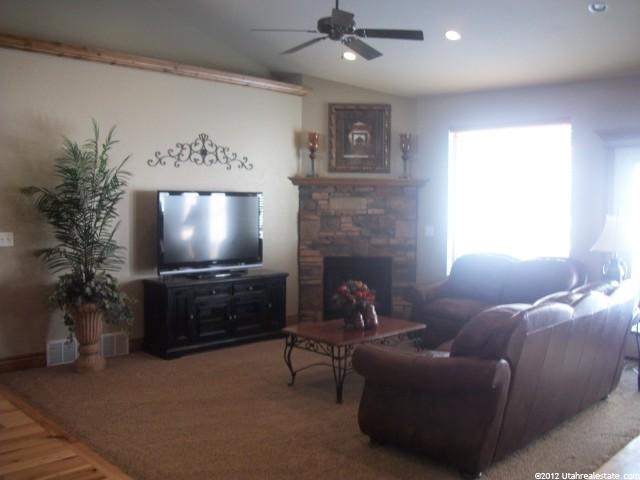 1110 S Forgotten Ln, Providence, UT 84332 — photo 3