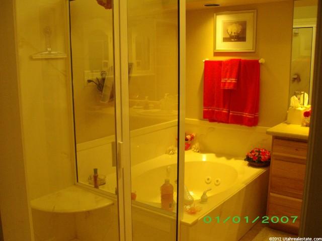 233 N Shadow Point Dr, St. George, UT 84770 — photo 8