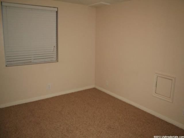 945 E 1000 S, Clearfield, UT 84015 — photo 8