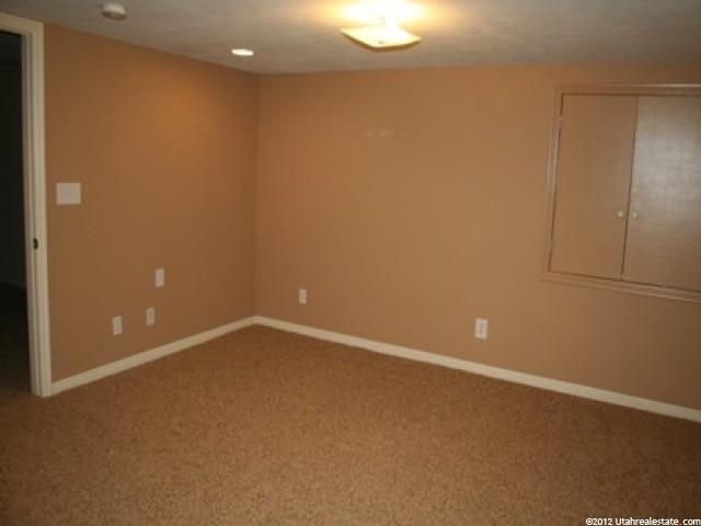 945 E 1000 S, Clearfield, UT 84015 — photo 9